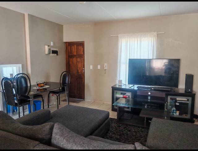 2 BEDROOM APARTMENT FOR SALE IN PARKLANDS